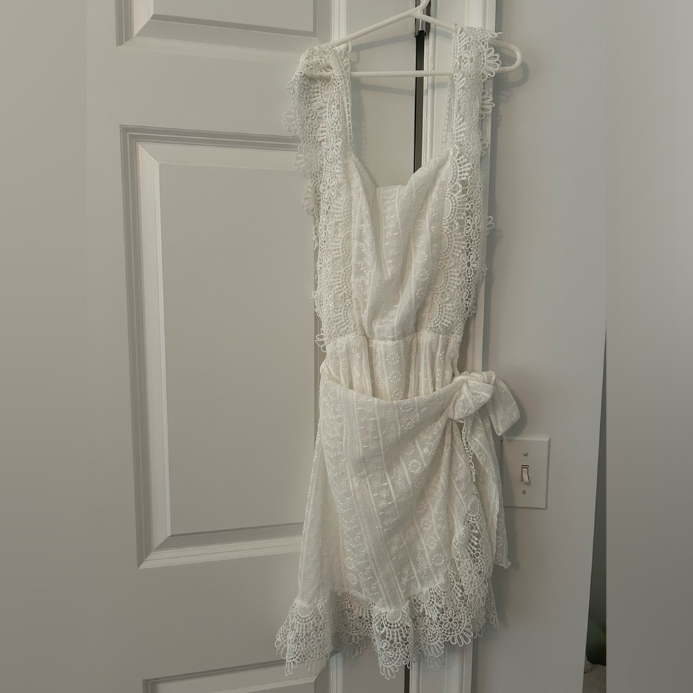 Lace white dress